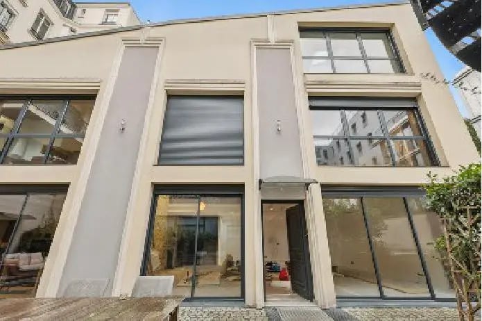 31 Rue Faidherbe, Paris à louer - Photo de l’immeuble – Image 3 sur 20