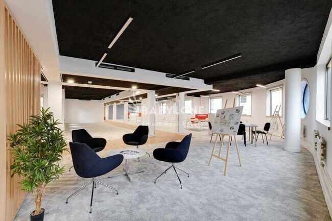 Plus de détails pour Bureau à louer