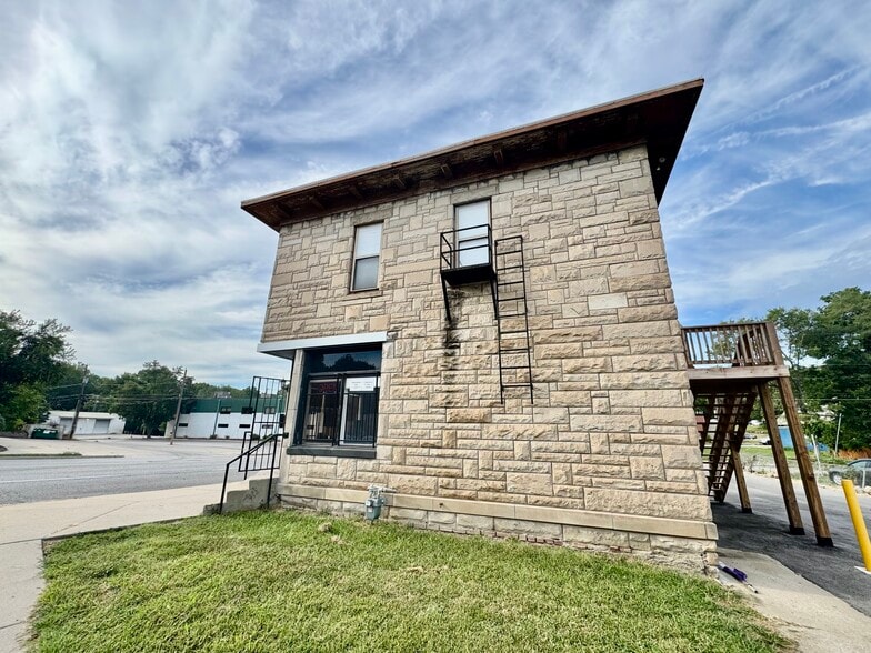 225 N 7th St, Kansas City, KS à vendre - Photo principale – Image 1 sur 10