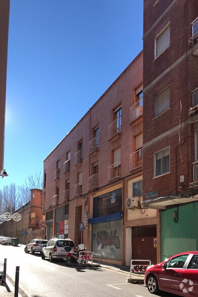 Calle Alonso Núñez de Reinoso, 11, Guadalajara, Guadalajara à louer - Photo de l’immeuble – Image 2 sur 2