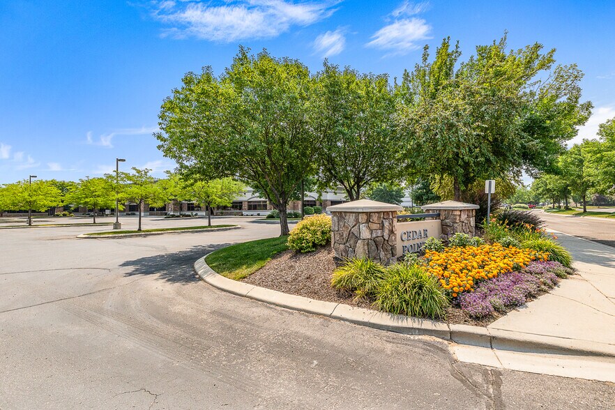 2078 S Silverstone Way, Meridian, ID à louer - Photo de l’immeuble – Image 2 sur 6