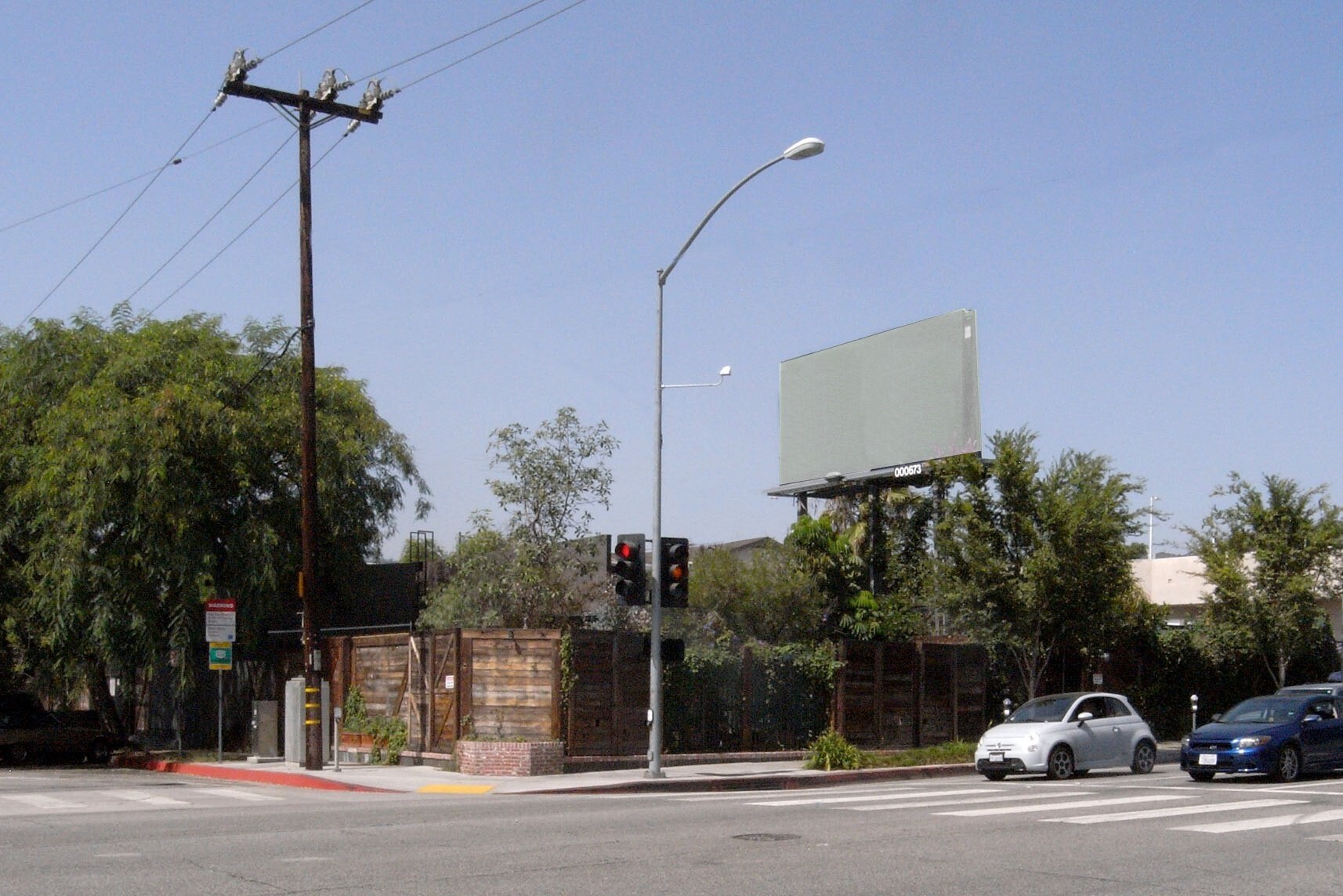 1201-1205 N La Brea Ave, West Hollywood, CA à louer Photo principale– Image 1 sur 27