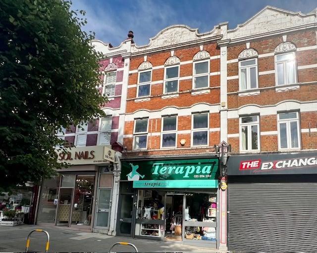 56 High Rd, Londres à vendre - Photo de l’immeuble – Image 2 sur 8