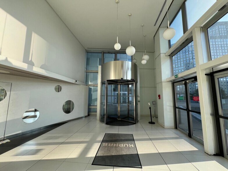 16 Rue Hoche, Puteaux à vendre - Hall d’entrée – Image 3 sur 9