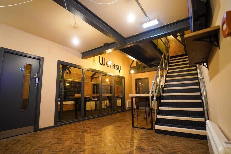 30 West St, Southport à louer - Photo de l’immeuble – Image 2 sur 33