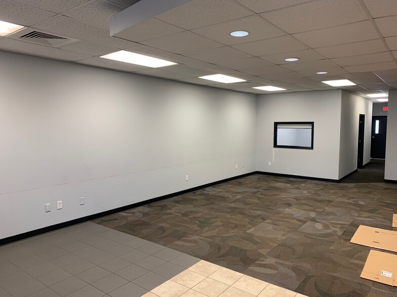 5675 Three Notch Rd, Mobile, AL à louer - Photo de l’immeuble – Image 3 sur 12