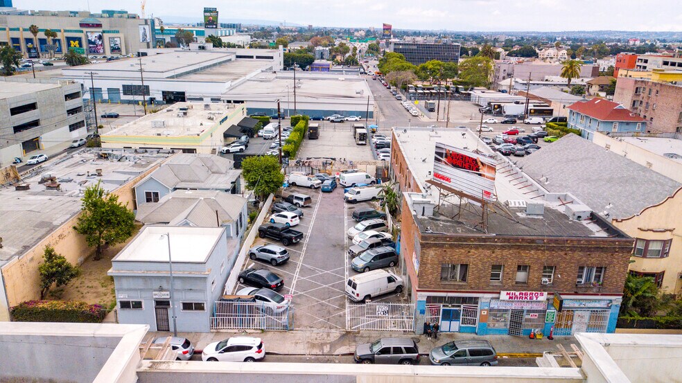 1214 W 8th St, Los Angeles, CA à vendre - Photo de l’immeuble – Image 3 sur 18