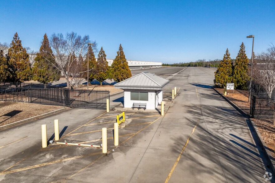 580 Raco Pky, Pendergrass, GA à louer - Photo de l’immeuble – Image 3 sur 18
