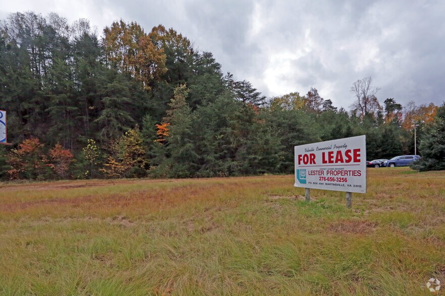 247 W Commonwealth Blvd, Martinsville, VA à vendre - Photo principale – Image 1 sur 3