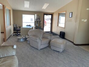 4004 W 12th St, Sioux Falls, SD à vendre Photo intérieure– Image 2 sur 7