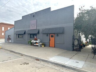 Plus de détails pour 102 W 3rd St, Ponca, NE - Local commercial à vendre
