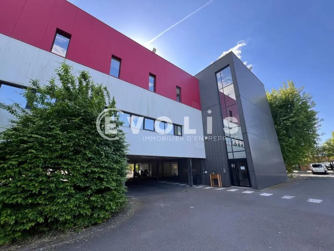 3 Allée Pierre-Gilles De Gennes, Mérignac à louer Photo de l’immeuble– Image 1 sur 8