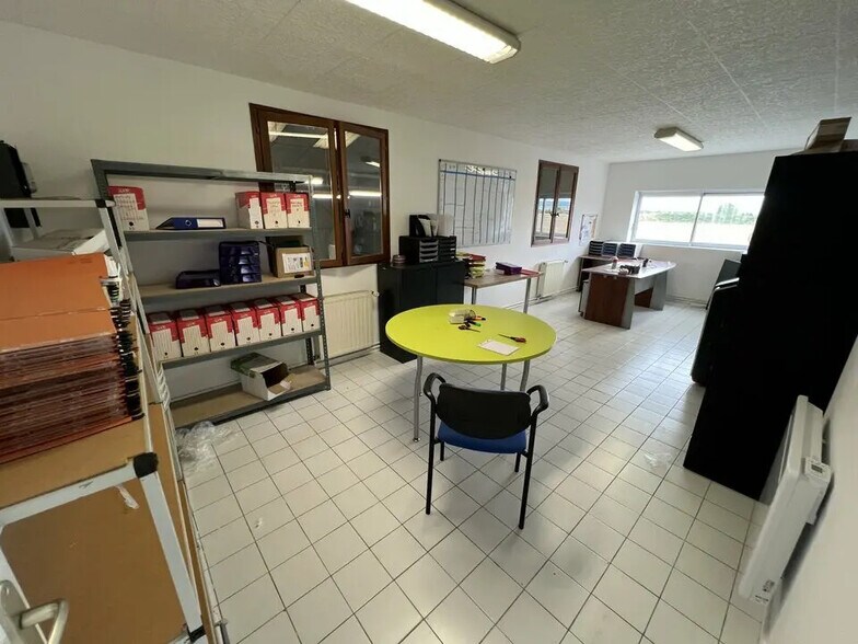 Bureau dans Cormontreuil à louer - Photo de l’immeuble – Image 3 sur 31