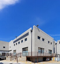 1375 E 6th St, Los Angeles, CA à louer Photo intérieure– Image 2 sur 7