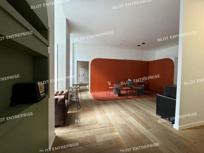 Bureau dans Rennes à louer - Photo de l’immeuble – Image 2 sur 10