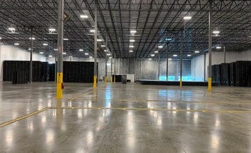 8401 State Road 33 N, Lakeland, FL à louer Photo intérieure– Image 2 sur 2