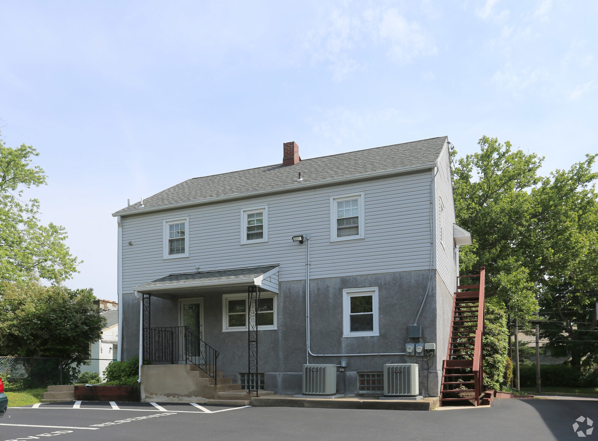 412 Easton Rd, Willow Grove, PA à vendre Photo de l’immeuble– Image 1 sur 10