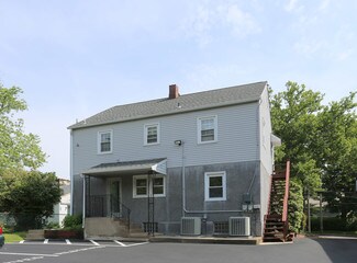 Plus de détails pour 412 Easton Rd, Willow Grove, PA - Bureau à vendre