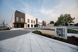 Plus de détails pour 9688 192 St, Surrey, BC - Industriel/Logistique à vendre