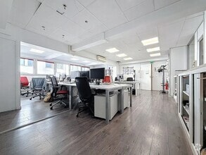 Bureau dans Paris à louer Photo intérieure– Image 2 sur 12