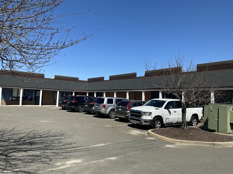 2 Lakewood Rd, Waterbury, CT à louer - Photo de l’immeuble – Image 3 sur 10