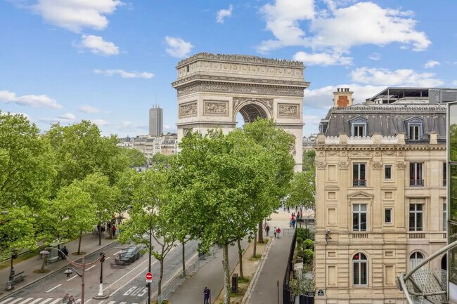 Plus de détails pour 82 Avenue Marceau, Paris - Bureau à louer