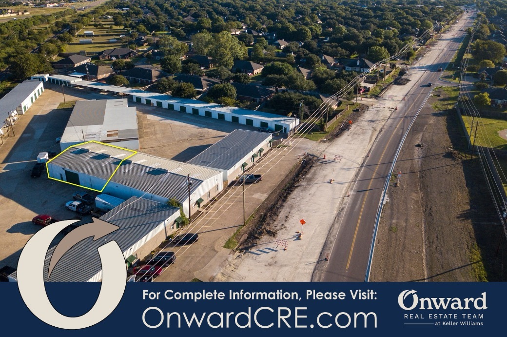 1604 W Spring Valley Rd, Hewitt, TX à louer Photo de l’immeuble– Image 1 sur 4