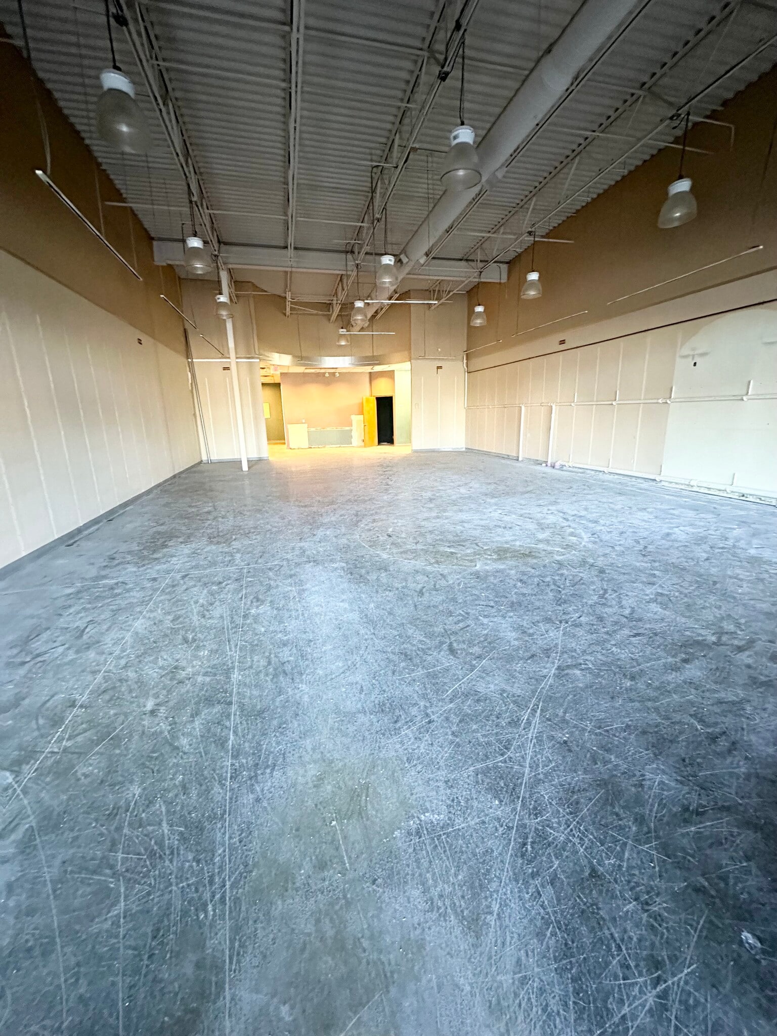 8013-8045 S 83rd Ave, La Vista, NE à louer Photo de l’immeuble– Image 1 sur 1