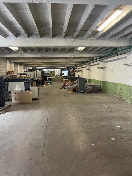 Bureau dans Saint-Étienne à vendre - Photo de l’immeuble – Image 3 sur 6