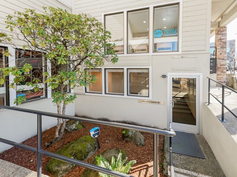 620-660 12th St SE, Salem, OR à louer - Photo de l’immeuble – Image 3 sur 17