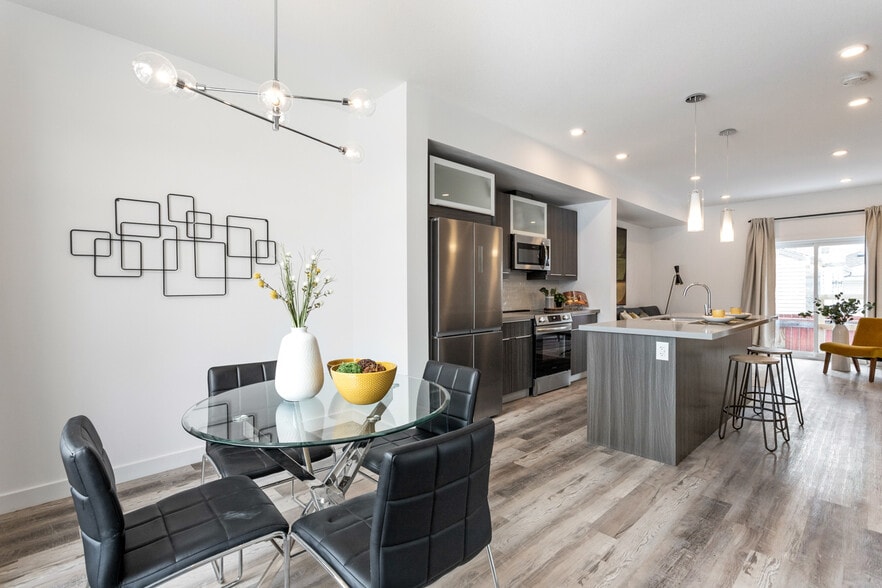 High Quality Townhouse Portfolio portefeuille de 4 biens à vendre sur LoopNet.fr - Photo de l’immeuble – Image 3 sur 12