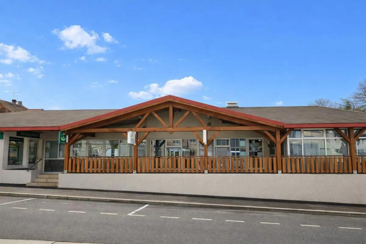 Bureau dans Maîche à vendre Photo de l’immeuble– Image 1 sur 5