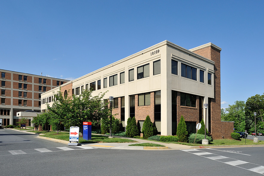 18109 Prince Philip Dr, Olney, MD à louer - Photo de l’immeuble – Image 3 sur 5