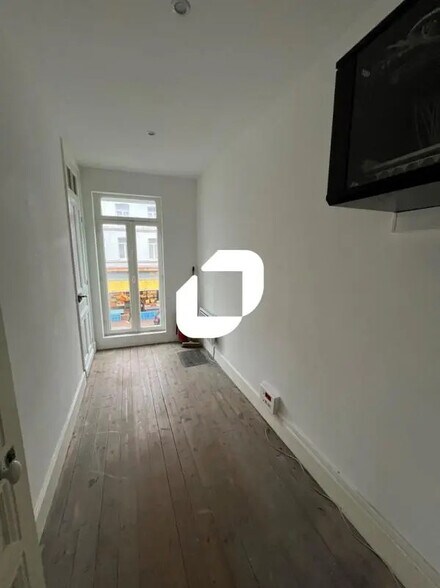 Bureau dans Douai à vendre - Photo intérieure – Image 3 sur 11