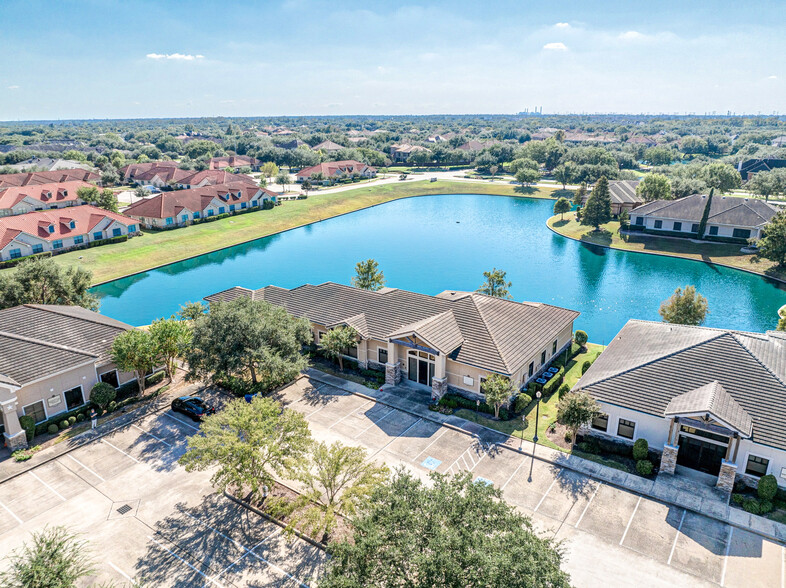 4634 Riverstone Blvd, Missouri City, TX à louer - Photo principale – Image 1 sur 41