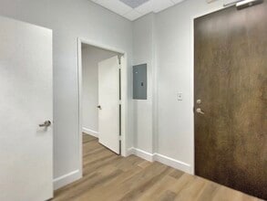 2901 W Cypress Creek Rd, Fort Lauderdale, FL à louer Photo de l’immeuble– Image 2 sur 7