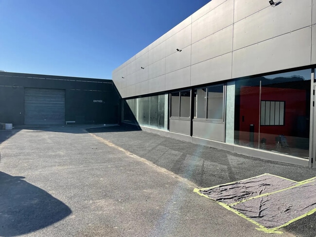 Plus de détails pour Industriel/Logistique à vendre