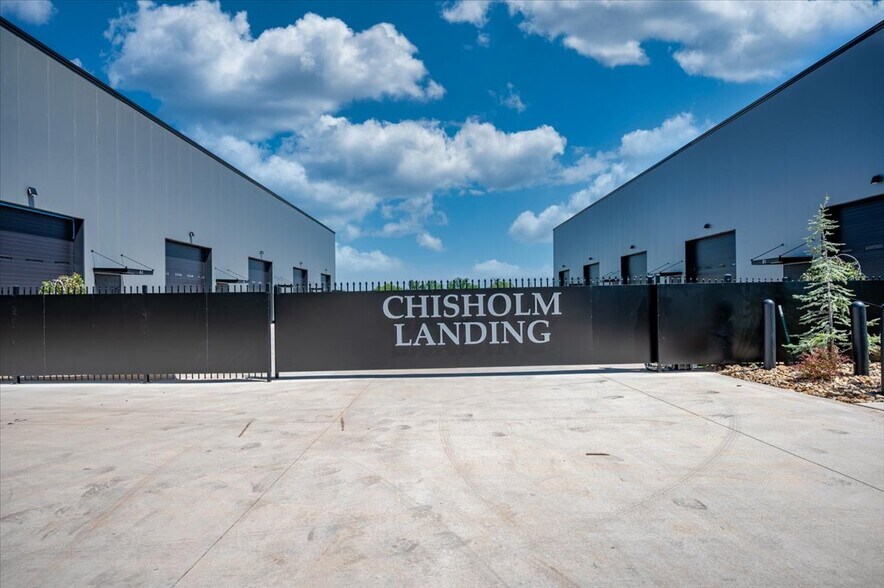 1229 NW 122nd St, Oklahoma City, OK à vendre - Photo de l’immeuble – Image 3 sur 58