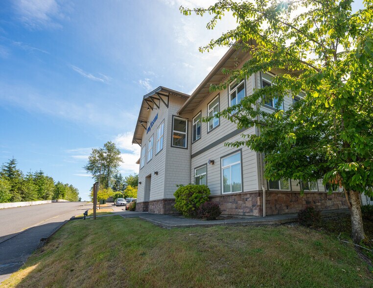 155 12th St, Blaine, WA à vendre - Photo de l’immeuble – Image 1 sur 4