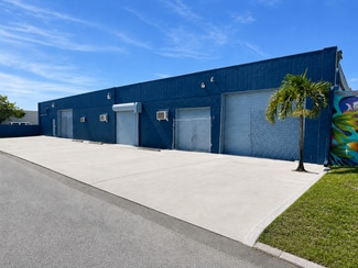 Plus de détails pour 711-713 NW 1st St, Fort Lauderdale, FL - Industriel/Logistique à vendre