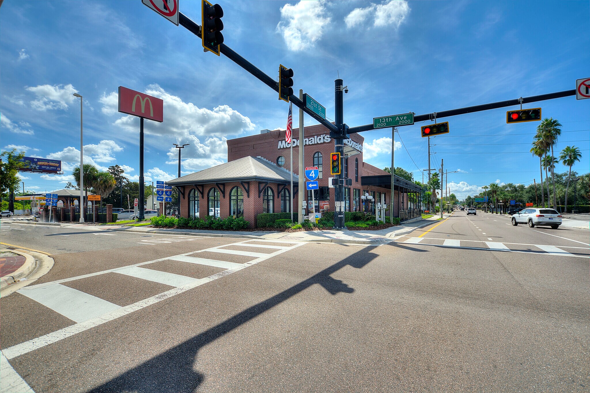 2101 E 13th Ave, Tampa, FL à vendre Photo de l’immeuble– Image 1 sur 6