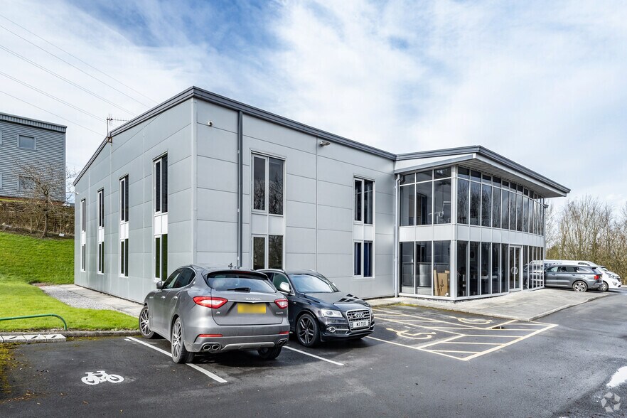 Bridgewater Clos, Burnley à louer - Photo principale – Image 1 sur 3