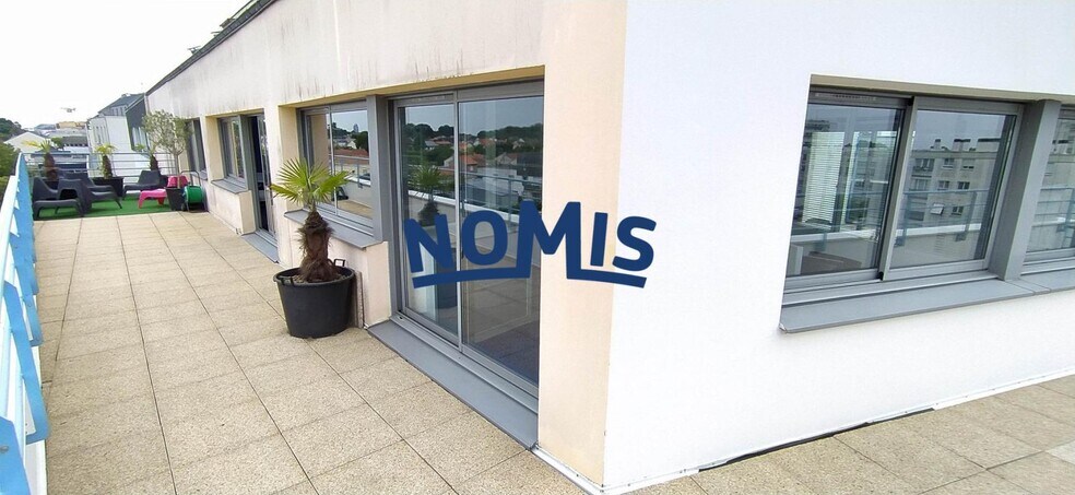 Bureau dans Nantes à louer - Photo de l’immeuble – Image 2 sur 7