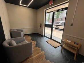 210 W Walnut St, Kokomo, IN à vendre Photo intérieure– Image 2 sur 12