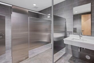 7352 S Airport Rd, West Jordan, UT à louer Photo intérieure– Image 2 sur 23