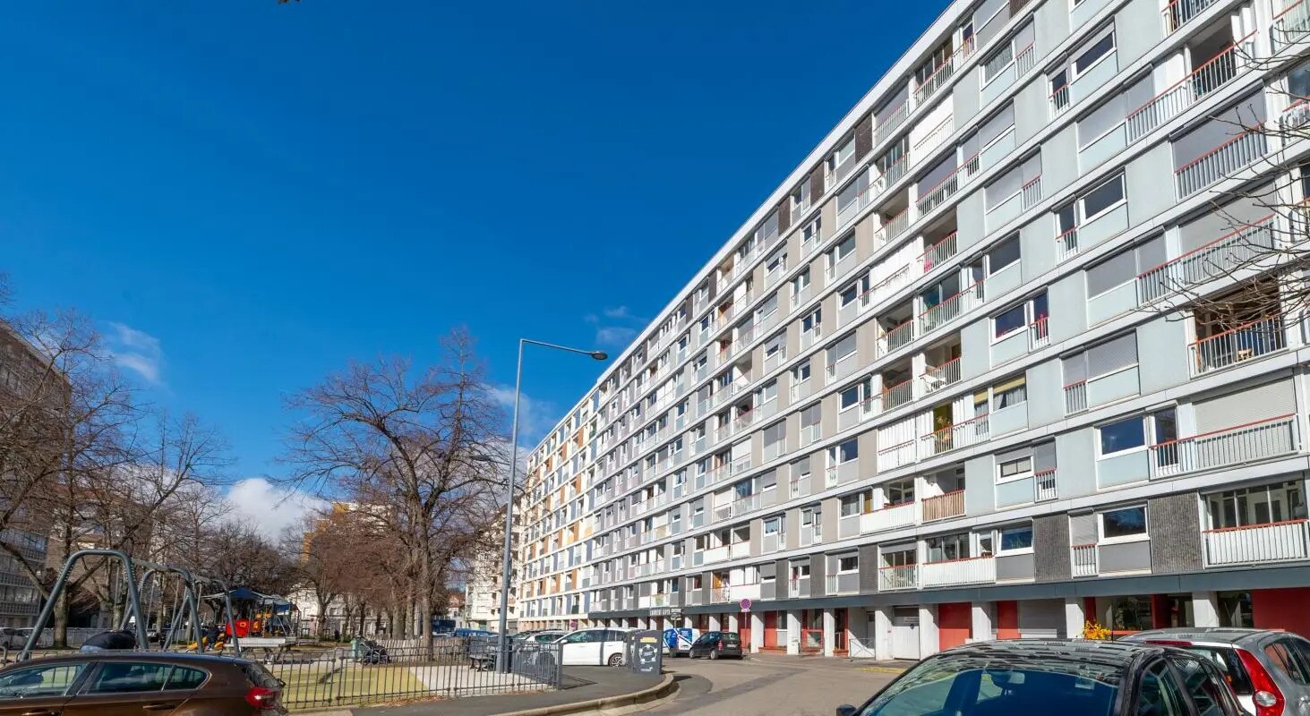 9 Rue Amouroux, Saint-Étienne à vendre Photo de l’immeuble– Image 1 sur 13