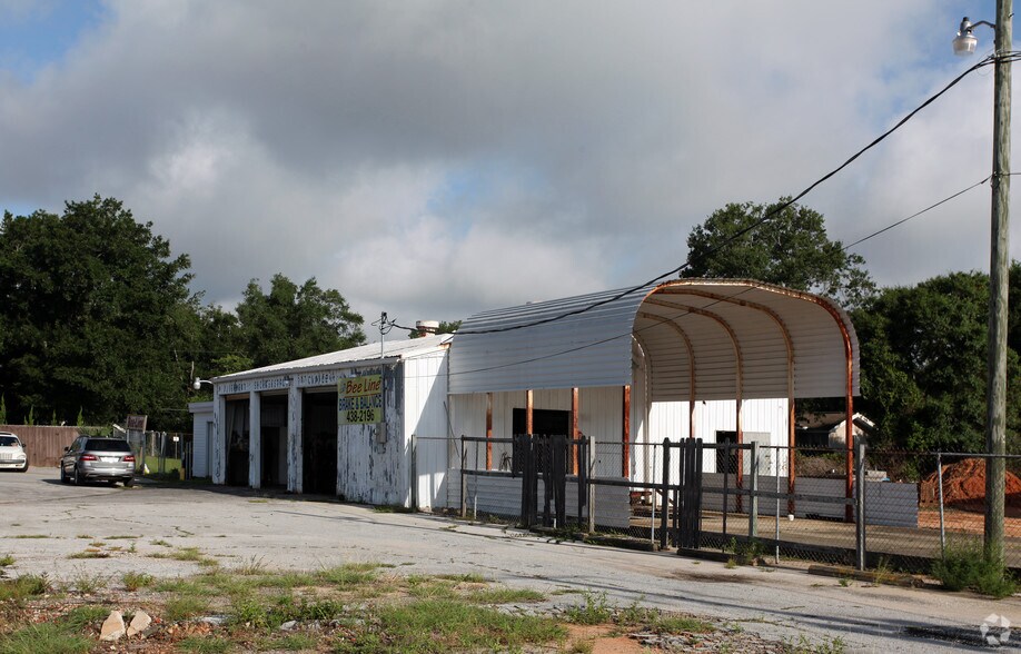 1614 Garden St, Pensacola, FL à louer - Photo principale – Image 1 sur 3