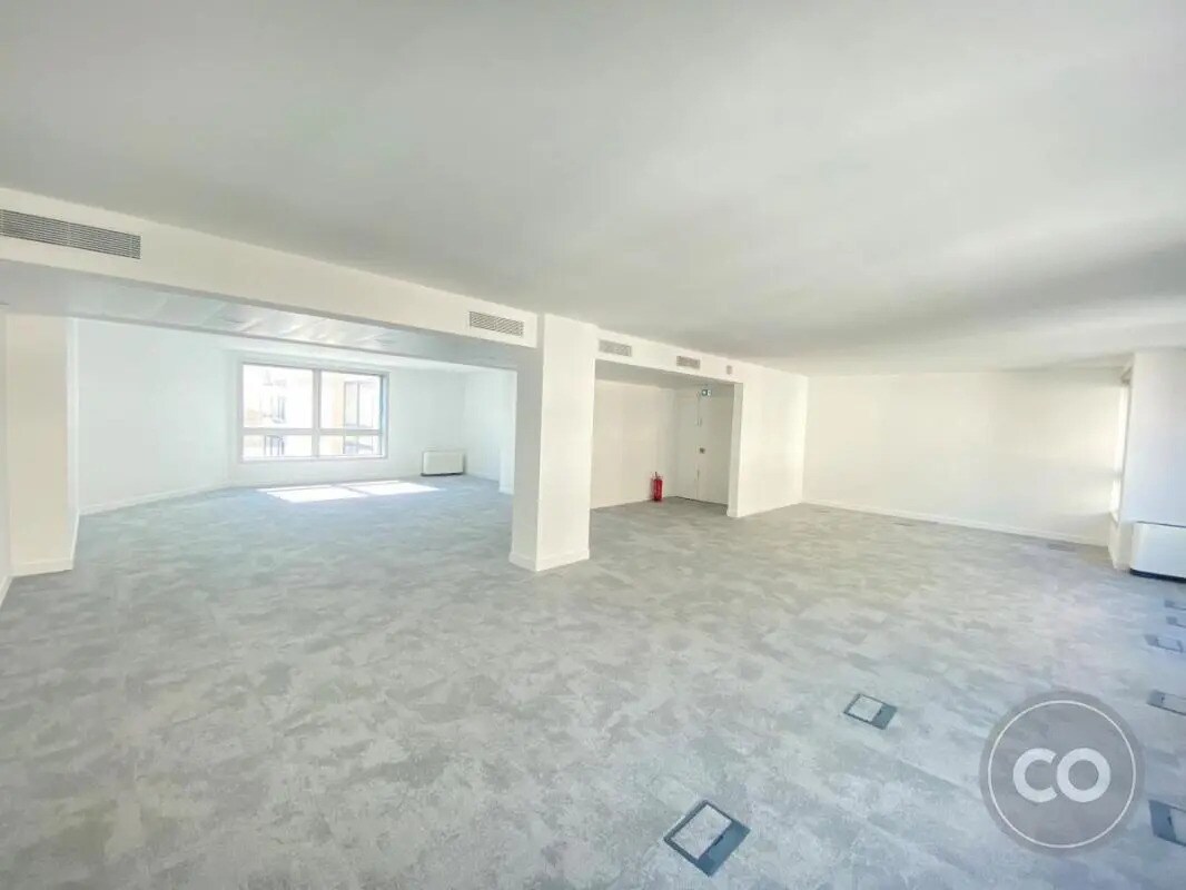 Bureau dans Boulogne-Billancourt à louer Photo de l’immeuble– Image 1 sur 9