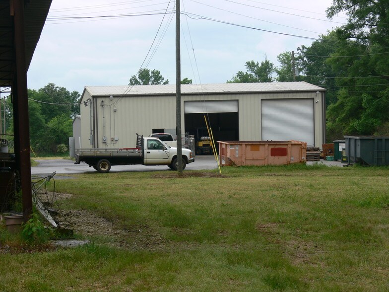 3210B Al Highway 21 S, Oxford, AL à louer - Photo principale – Image 1 sur 1