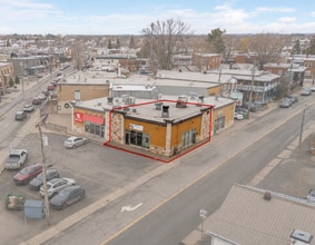 150 Boul Des Bois-Francs S, Victoriaville, QC à louer Photo intérieure– Image 2 sur 2